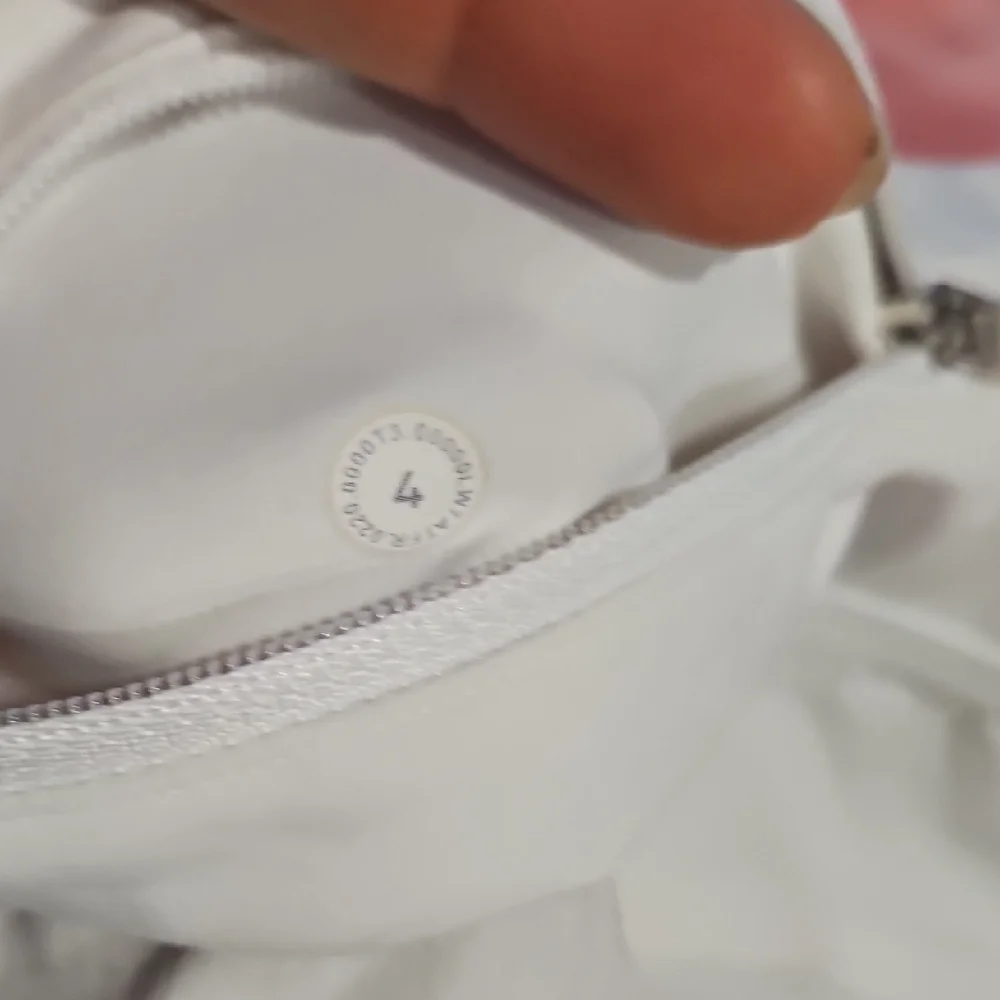 lululemon athletica White High-Rise Athletic Shorts - Picture 5 of 5